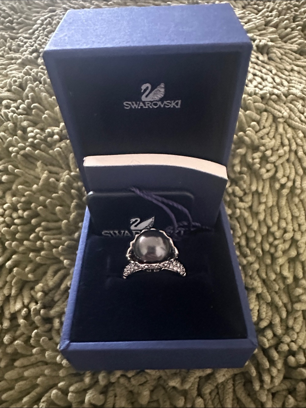 Swarovski Crystal & Black Pearl Ring in Silver